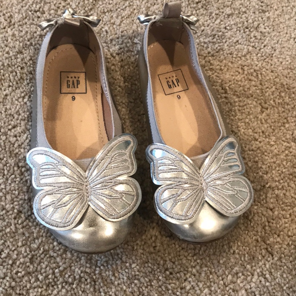 Gap silver slipper shoes